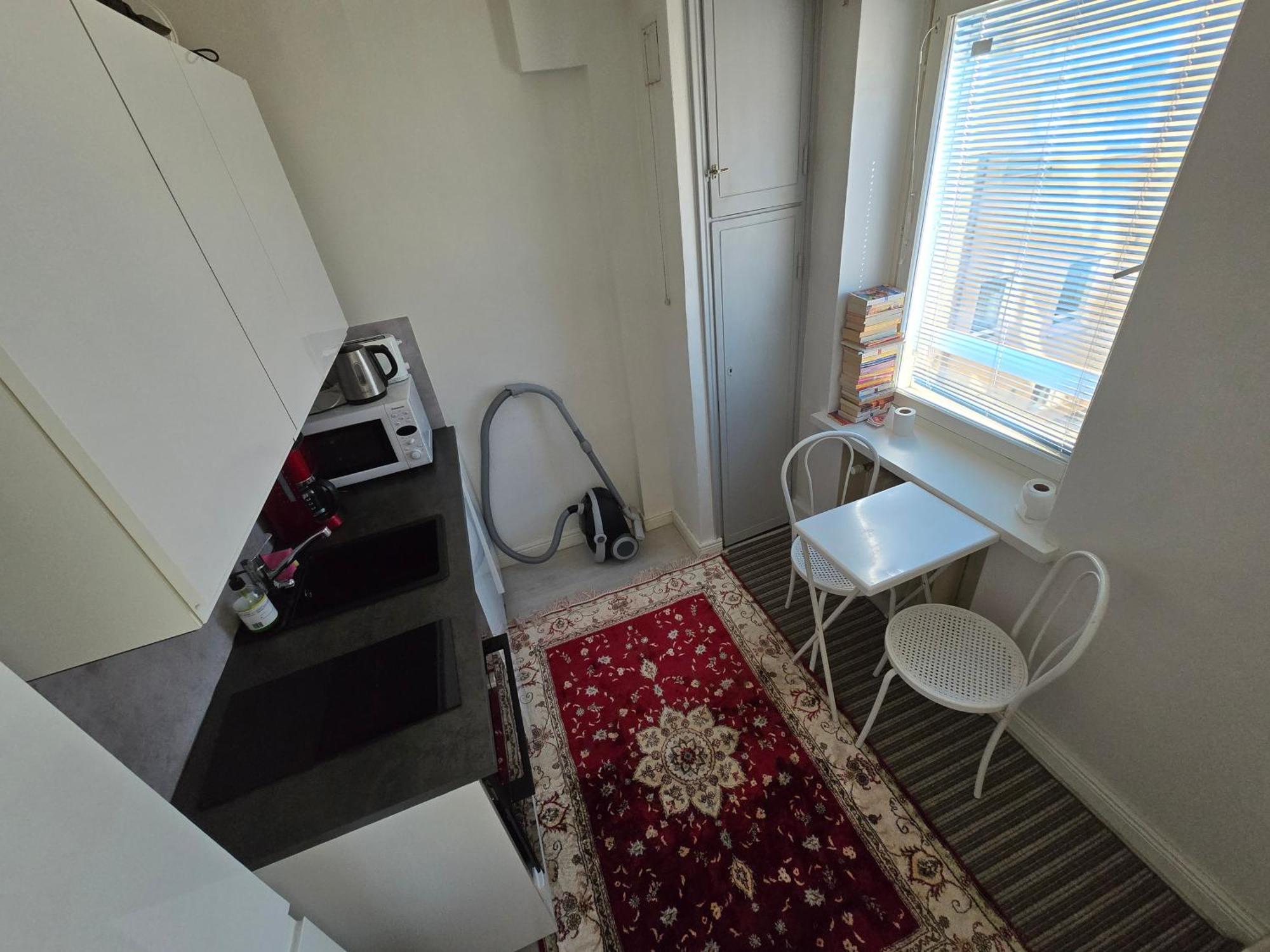 Centric Cozy Entire Studio In Kallio, Helsínquia Exterior foto